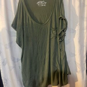 Derek Heart Olive Short Sleeve Top